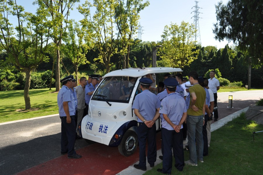 專業(yè)電動(dòng)巡邏車(chē)<div   id=