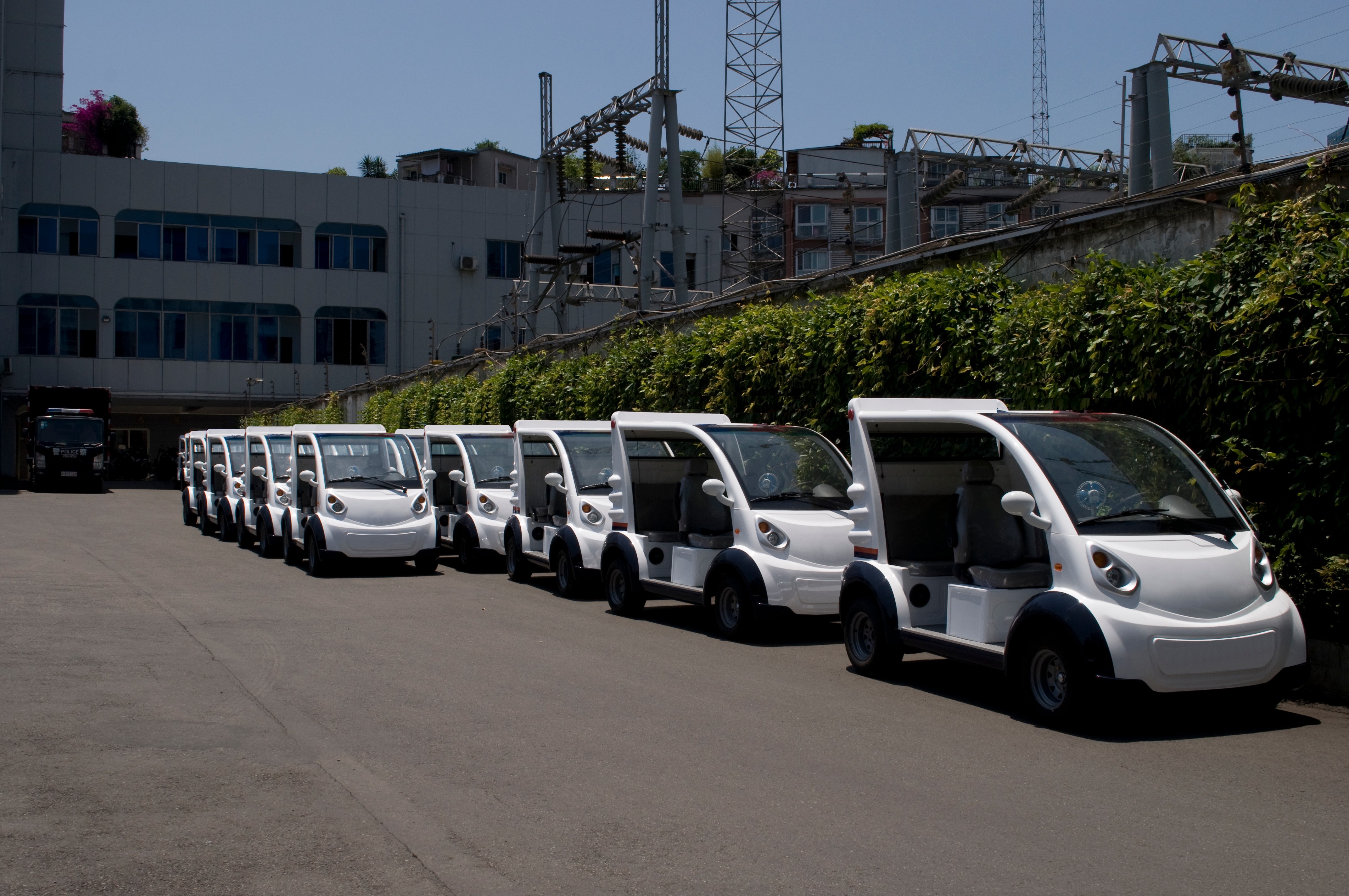 專業(yè)電動巡邏車<div   id=