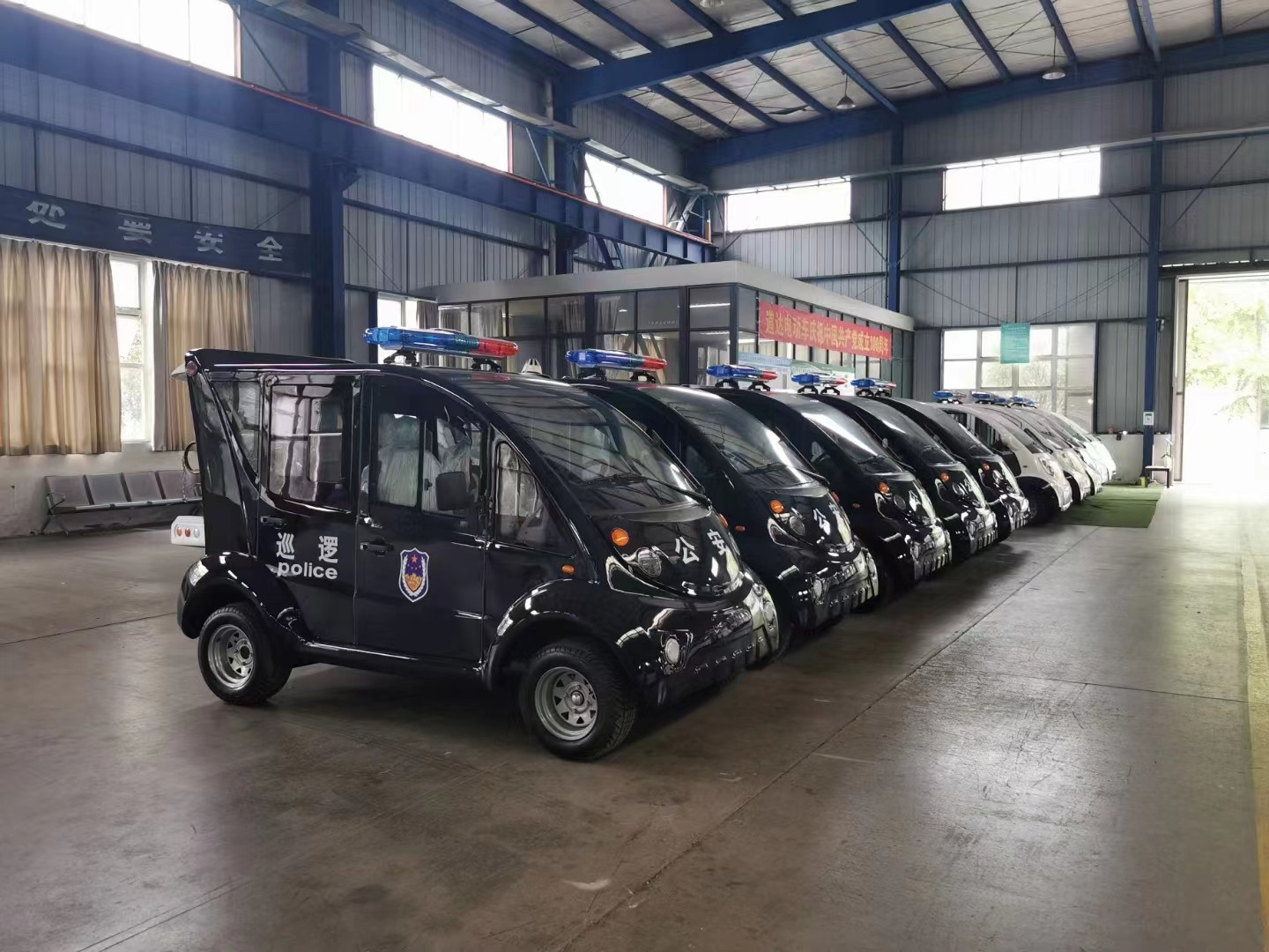 專業(yè)電動(dòng)巡邏車<div   id=